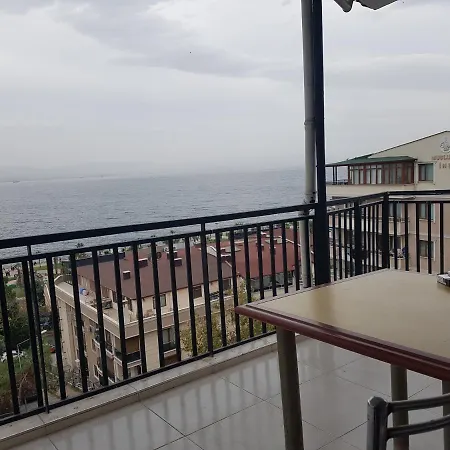 просторная 2 1 с панорамным видом на море * Darica (Marmara)