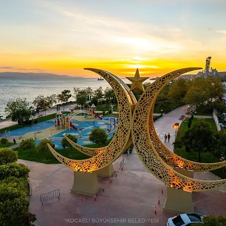 просторная 2 1 с панорамным видом на море Darica (Marmara)
